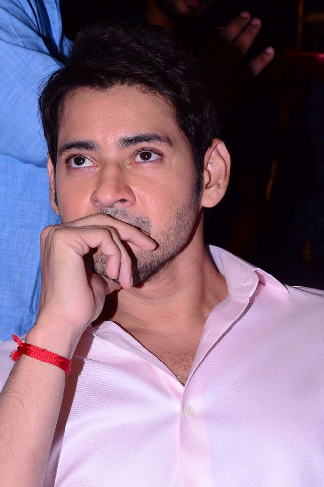 Maharshi-Movie-Pre-Release-Event